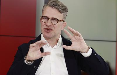 Se schimbă sistemul în Superligă și câți bani primesc cluburile? Justin Ștefan, invitat la „Prietenii lui Ovidiu”