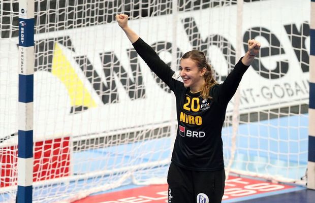 Iulia Dumanska a plecat de la SCM Rm. Vâlcea! Unde va evolua portărița naționalei în sezonul următor