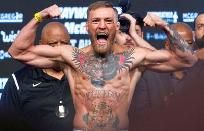 Se pregătește un meci istoric în UFC: Conor McGregor a acceptat provocarea legendei Anderson Silva