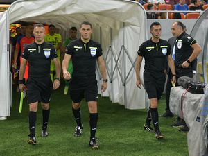 Decizie de neînțeles luată de CCA pentru meciurile de baraj » Istvan Kovacs, trimis la Chindia - Chiajna! Cine arbitrează Dinamo - U Cluj