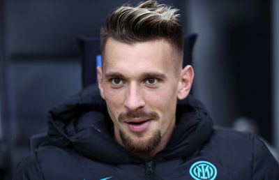 De ziua sa, Ionuț Radu a fost ironizat de fanii lui AC Milan: „La mulți ani, frate! Te iubim”