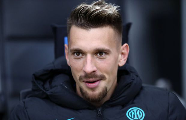 De ziua sa, Ionuț Radu a fost ironizat de fanii lui AC Milan: „La mulți ani, frate! Te iubim”