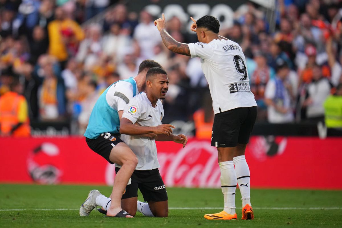 Valencia - Espanyol 2-2 » Derby nebun la retogradare! „Liliecii” au egalat în minutul 90+3, dar tot nu sunt siguri de rămânerea în La Liga