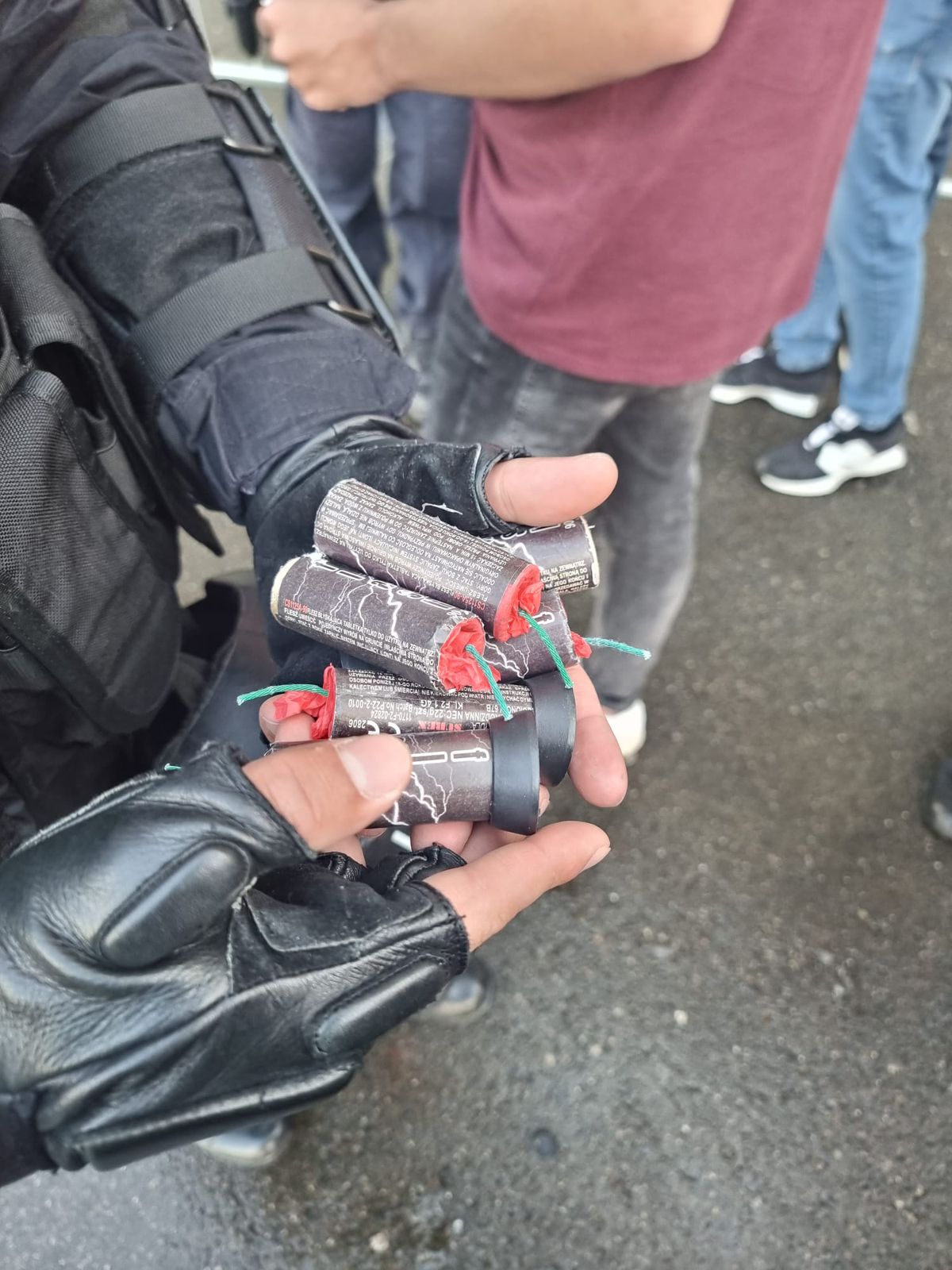 Interziși 6 luni pe stadion » Toate sancțiunile după FCSB - Rapid