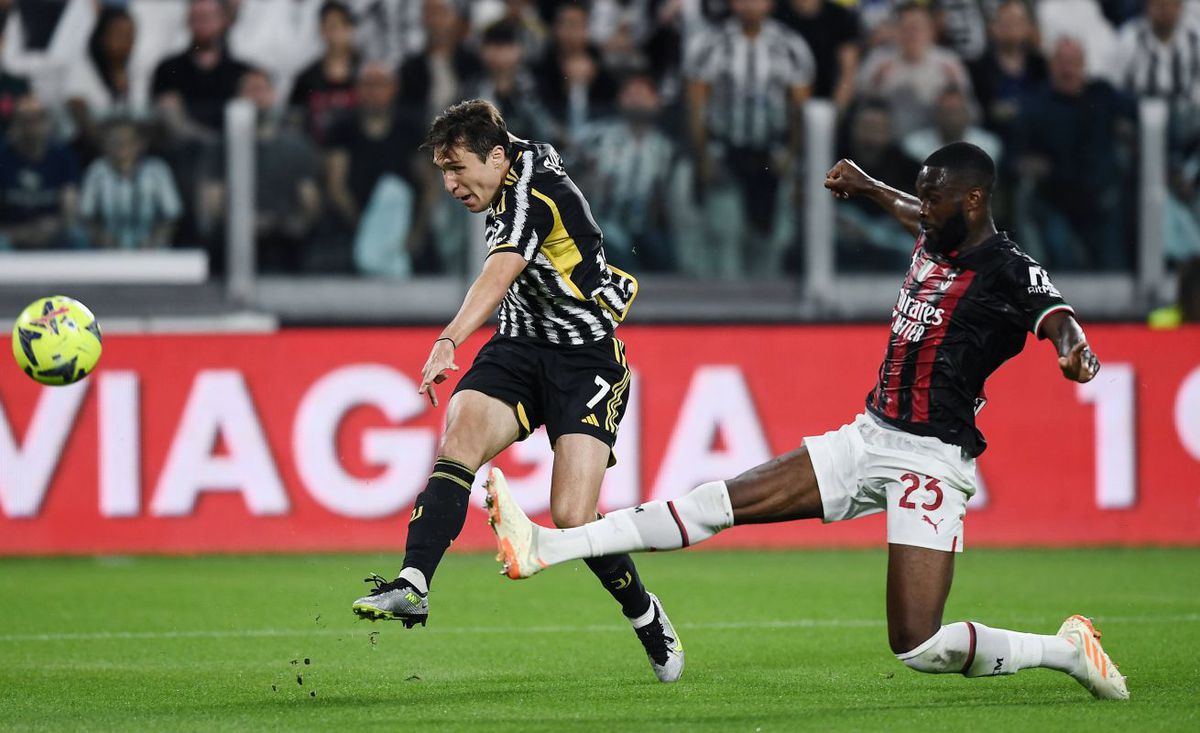 Juventus - AC Milan 0-1 » „Diavolii” se impun pe terenul rivalei și sunt siguri de locul de Liga Campionilor