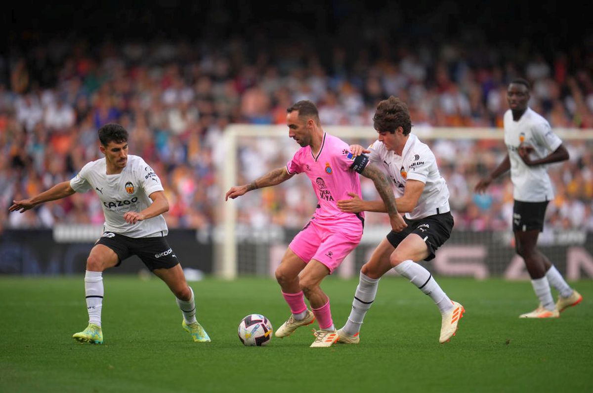 Valencia - Espanyol 2-2 » Derby nebun la retogradare! „Liliecii” au egalat în minutul 90+3, dar tot nu sunt siguri de rămânerea în La Liga