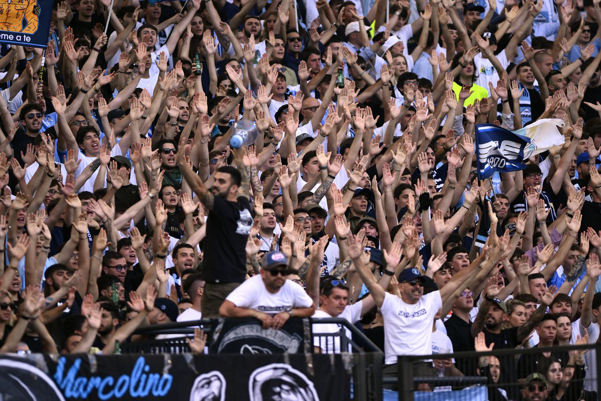 Ștefan Radu, „Il Boss”: 15 ani, 427 de meciuri și 6 trofee în culorile lui Lazio! Maurizio Sarri îl propune în conducere, dar clubul l-a trimis altundeva