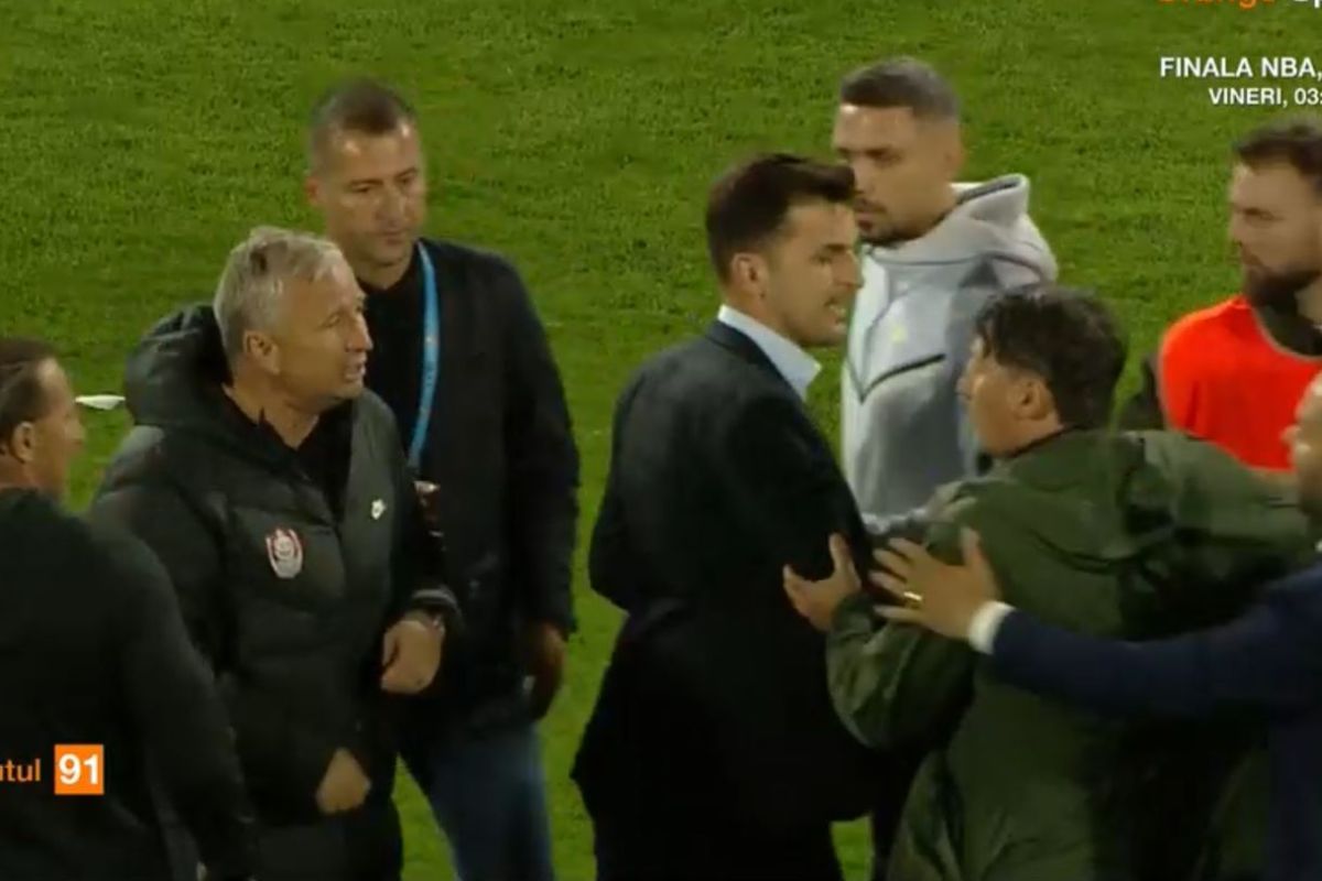 Viorel Moldovan îl atacă pe Dan Petrescu după scandalul de la CFR Cluj - Farul: „Sunt șocat! Voia ca Farul să se dea la o parte?”