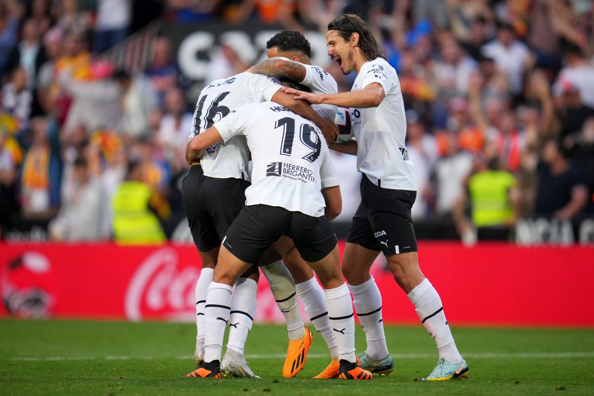 Valencia - Espanyol 2-2 » Derby nebun la retogradare! „Liliecii” au egalat în minutul 90+3, dar tot nu sunt siguri de rămânerea în La Liga