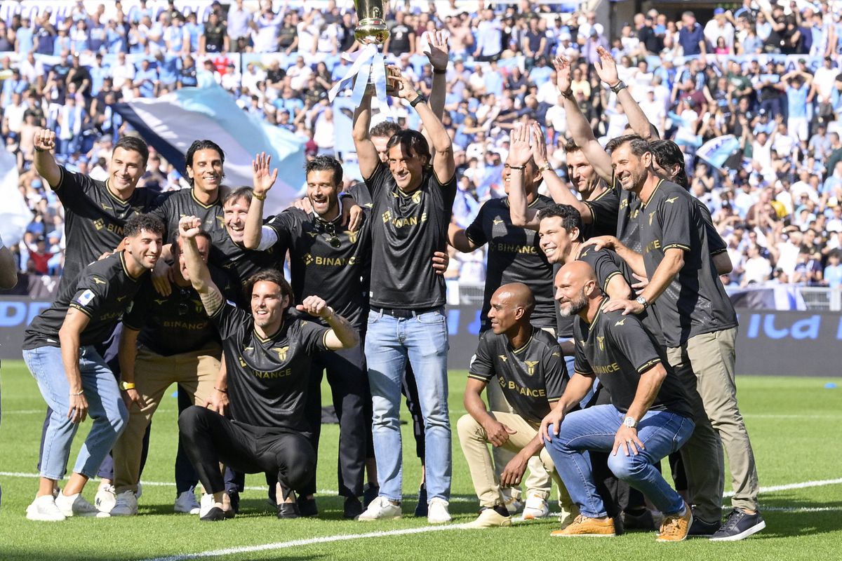 Ștefan Radu, „Il Boss”: 15 ani, 427 de meciuri și 6 trofee în culorile lui Lazio! Maurizio Sarri îl propune în conducere, dar clubul l-a trimis altundeva