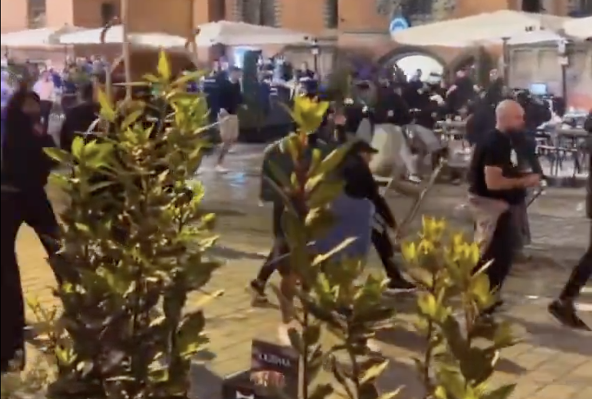 Bătaie generală înainte de finala Confernce League