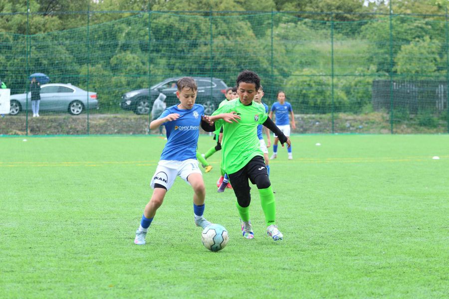 Eric de Oliveira, nerăbdător să joace contra lui Ronaldinho: „Eu și idolul meu pe același teren?! E un vis care nu mai speram să se împlinească! E dincolo de cuvinte!”