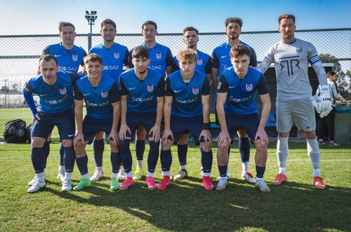 Se pregătește o mutare spectaculoasă în fotbalul românesc! Echipa cu nume important din Liga 4 ar putea ajunge direct în Liga 2 din sezonul următor