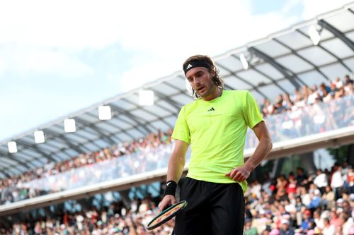 Stefanos Tsitsipas, eliminat în turul 2 de la Roland Garros de către un jucător venit din calificări / Foto: Getty Images