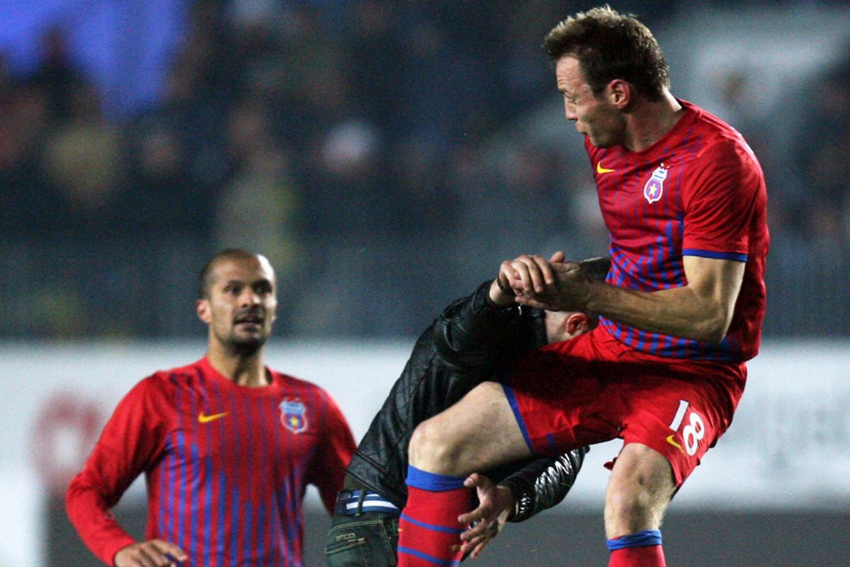 „Bătaie de 10 secunde” » La 14 ani de la un incident terifiant, războinicul FCSB răspunde: „Dacă azi l-aș mai lovi?”