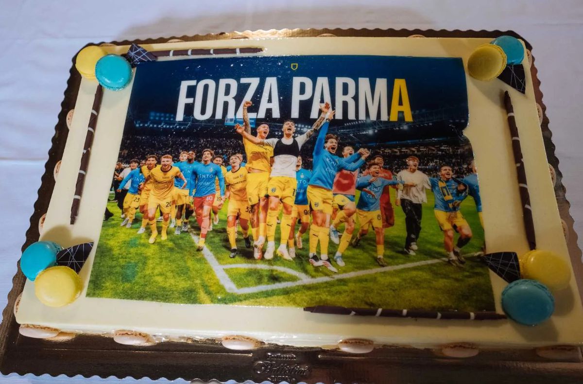 Petrecerea de final de sezon dată de Parma după salvarea de la retrogradare