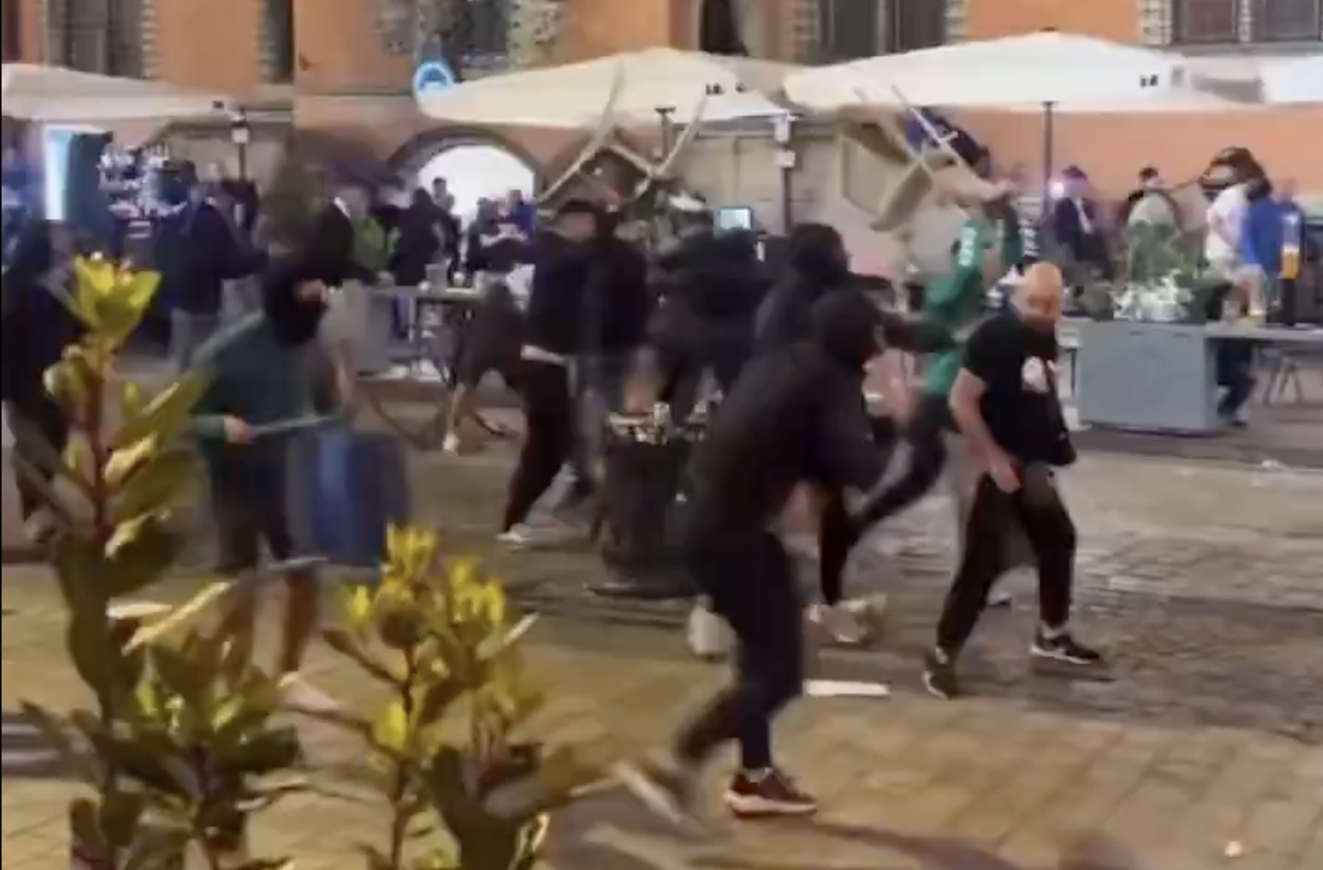 Bătaie generală înainte de finala Confernce League