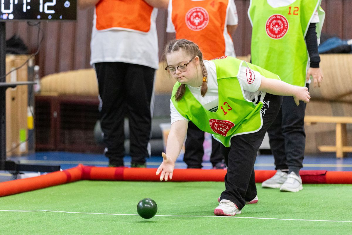 Jocurile Naționale Special Olympics România 2025 încep pe 30 mai la Bistrița: trei zile de competiție, incluziune și fair-play