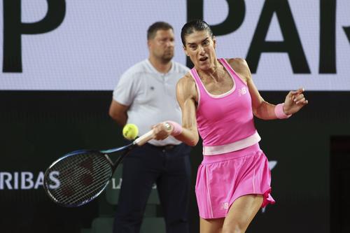 Sorana Cîrstea și Solana Sierra se vor duela pe terenul 14, în cursul zilei de vineri / foto. Imago Images
