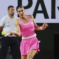 Sorana Cîrstea și Solana Sierra se vor duela pe terenul 14, în cursul zilei de vineri / foto. Imago Images