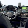 Duster pick-up, în interior/ foto dacia.ro