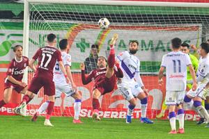 Pe lista Rapidului e un jucător de la CFR Cluj! » „Portița” pentru transfer