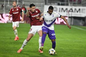 Atacantul din play-off-ul Superligii a plecat și e liber de contract » Anunțul făcut de oficialul clubului: „Da, a plecat!”