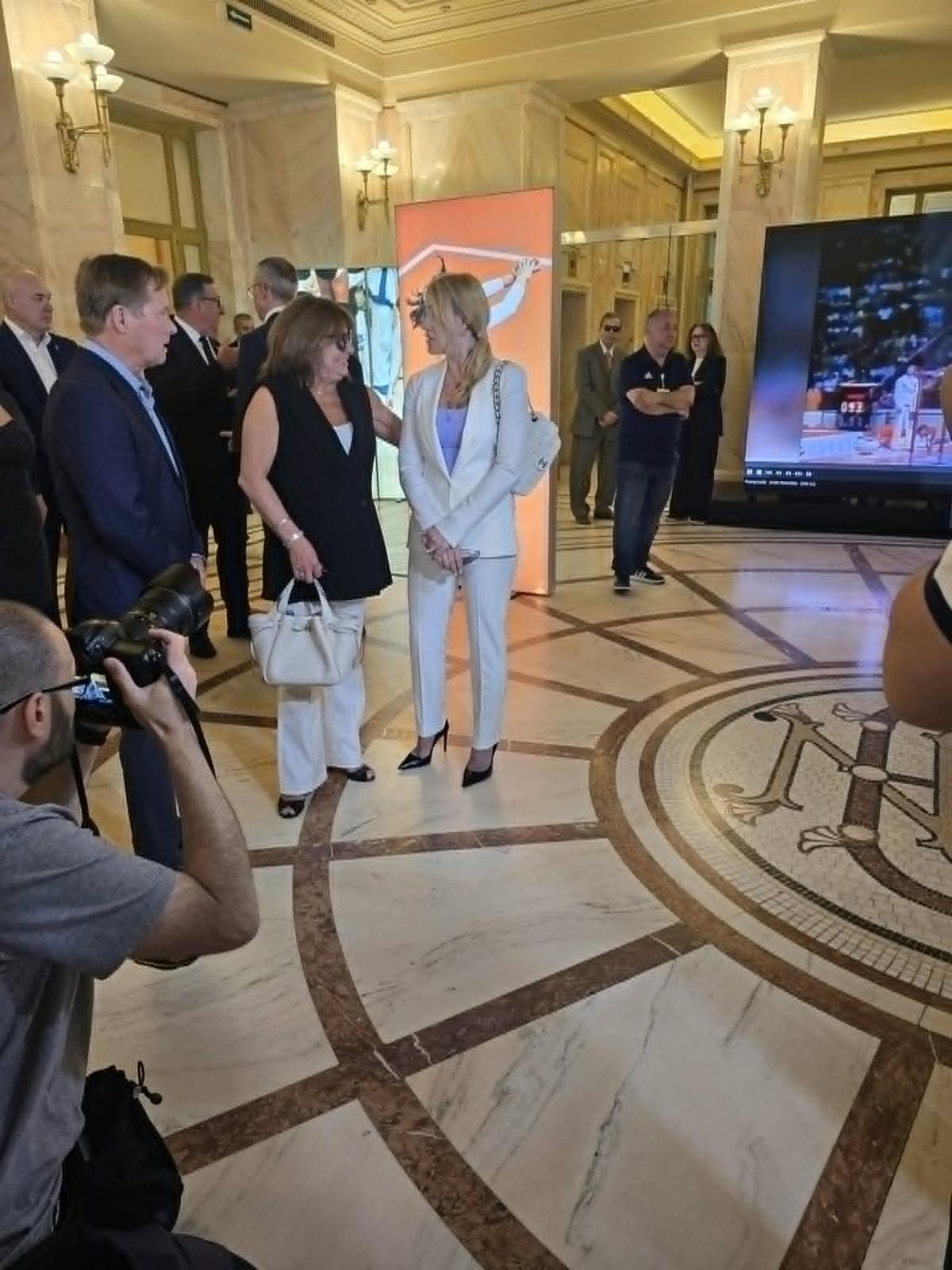 Banca Națională a României a omagiat-o pe Nadia Comăneci