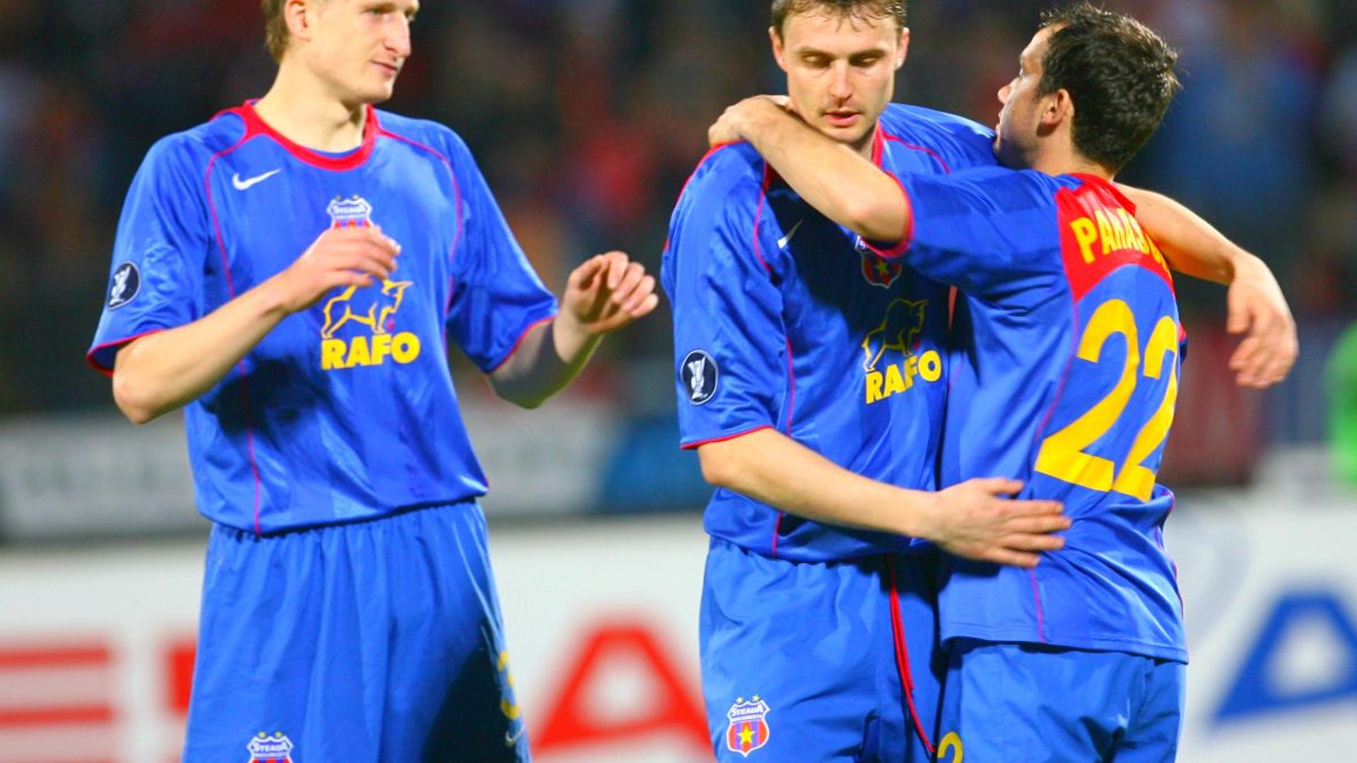 Dorin Goian în tricoul Palermo pe terenul de fotbal, ilustrând rasism Italia și experiența fotbaliștilor români în integrare sportivi străinătate. | sursa foto: Gazeta Sporturilor