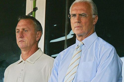 Johan Cruyff alături de Franz Beckenbauer // Sursă foto: Getty