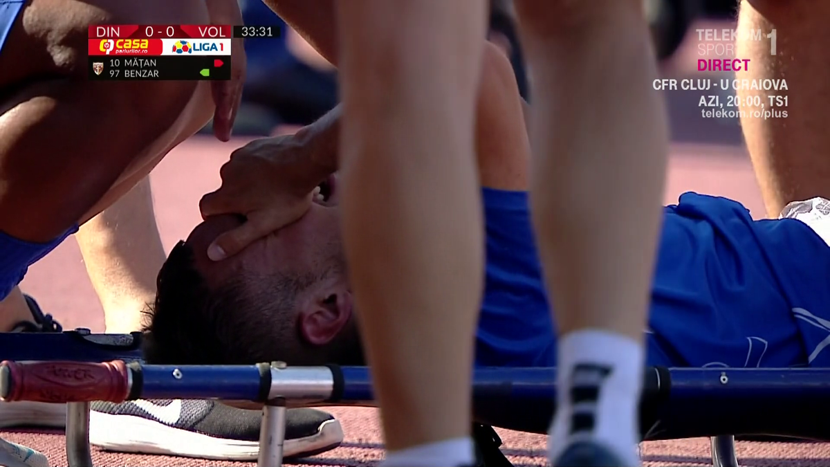 DINAMO - VOLUNTARI. FOTO A părăsit terenul în lacrimi după o lovitură dureroasă, fără minge!