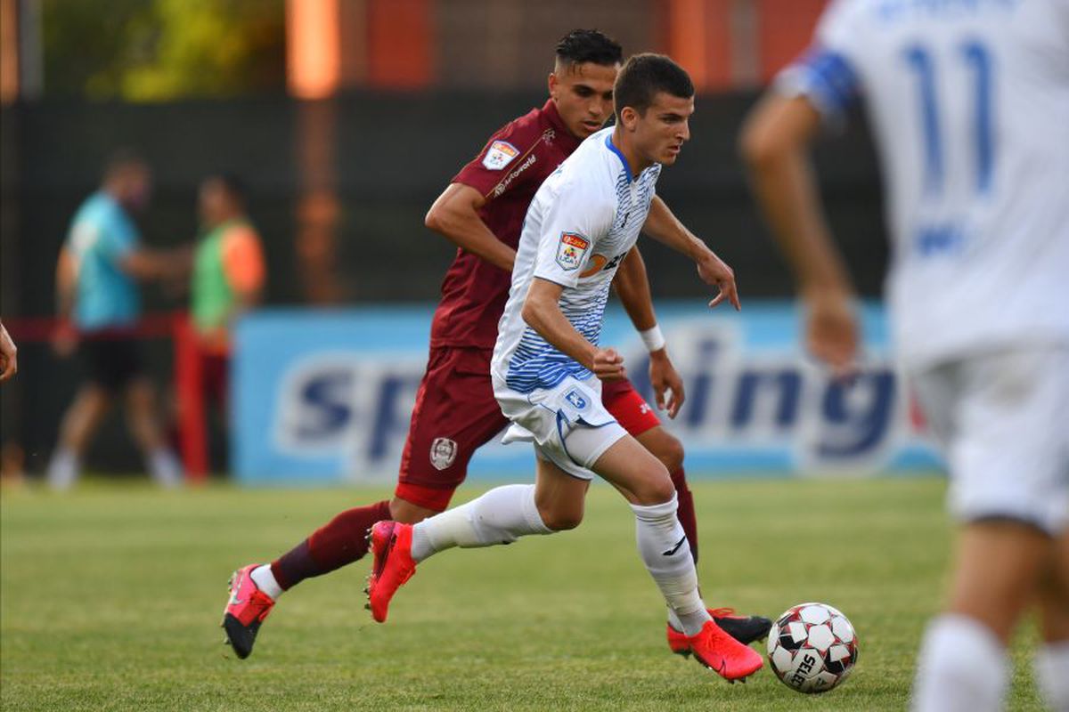 CFR CLUJ - CRAIOVA. FOTO Dan Petrescu, enervat de două decizii luate de Istvan Kovacs împotriva CFR-ului! Au fost corecte?