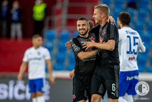 Nicolae Stanciu, două pase de geniu în Slavia Praga - Jablonec 4-0