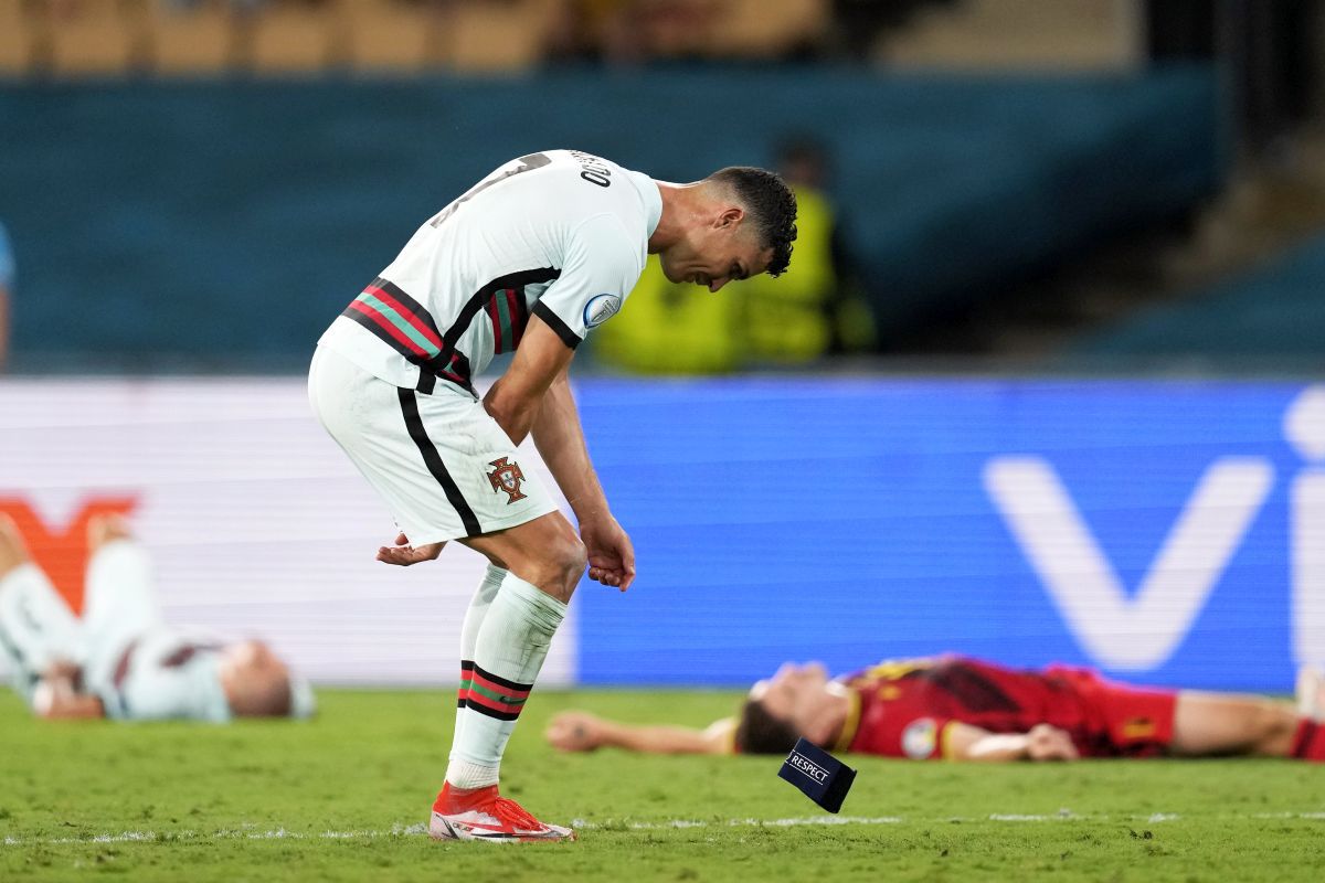 Obrigado, Cristiano Ronaldo! Durere, neputință, frustrare: fotografii au surprins emoțiile lui Ronaldo după eliminarea de la EURO 2020