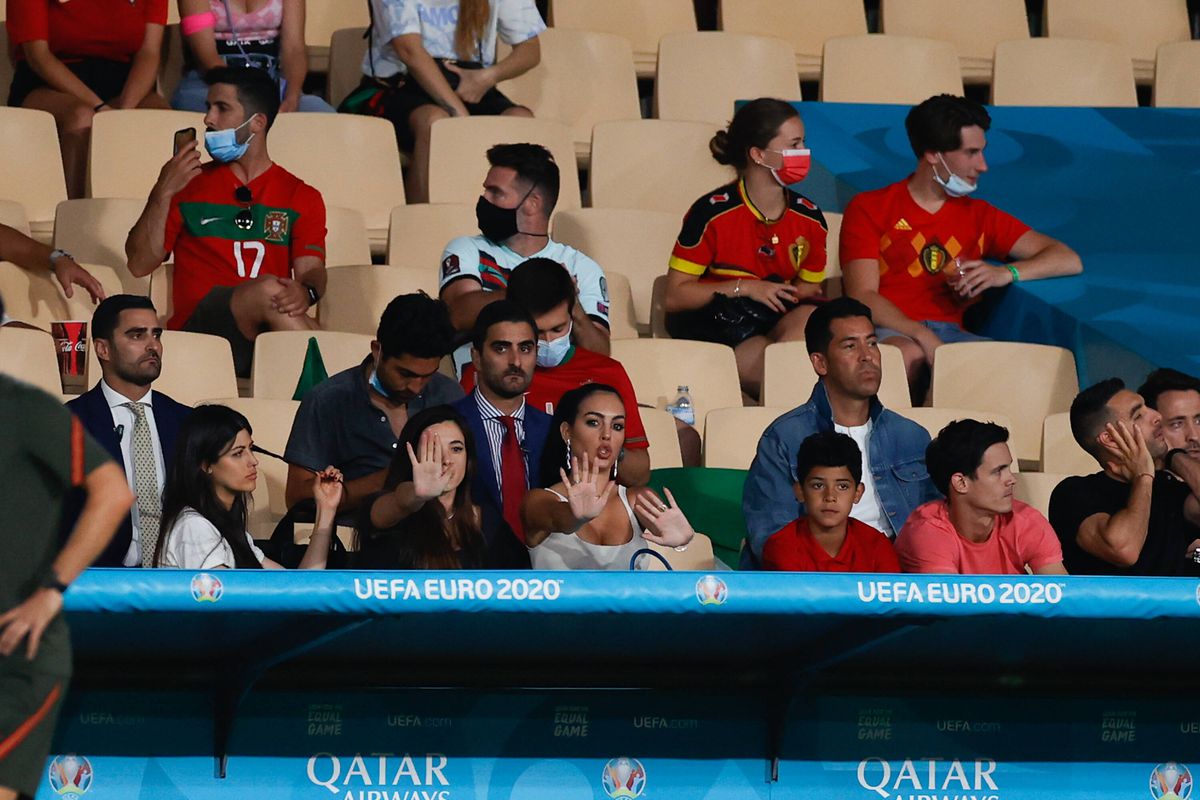 Georgina și Cristiano pe Netflix? Cum a apărut iubita lui Ronaldo la Belgia - Portugalia