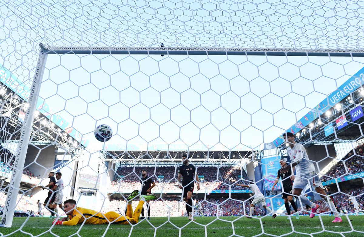 Croația - Spania, urmărit cu sufletul la gură de jucătorii lui Sepsi OSK: „Ați atins mingea?”