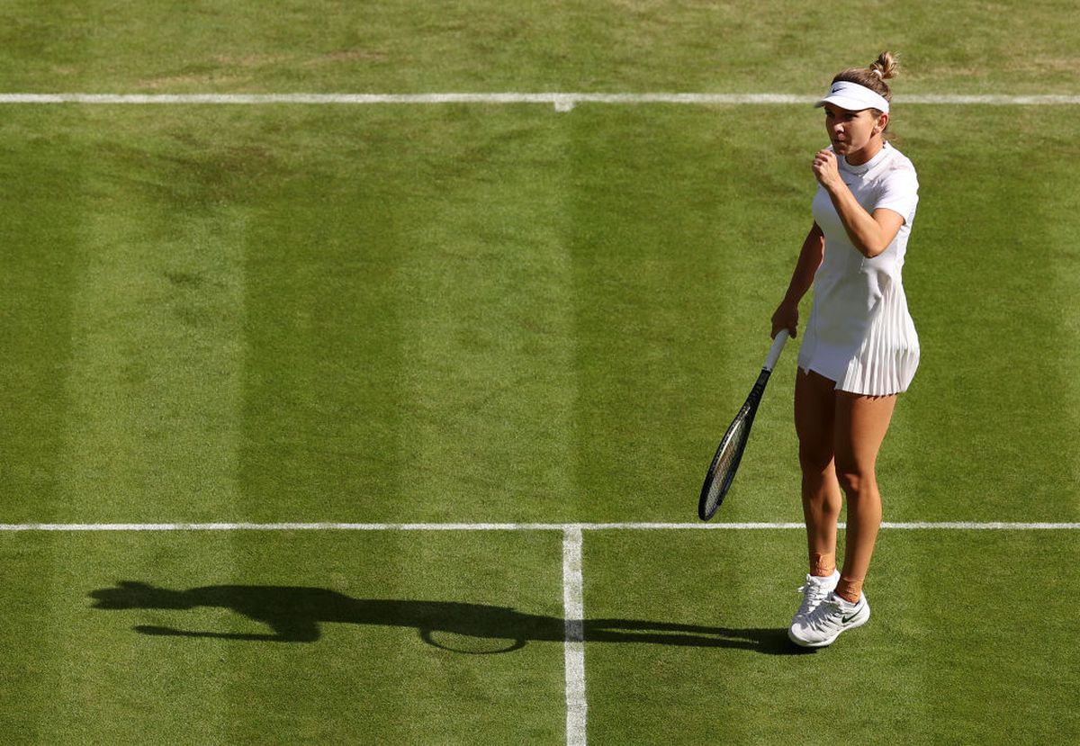 Simona Halep pictează pe iarba de la Wimbledon » Prestație magnifică în fața cehoaicei Muchova + cine e adversara din turul II