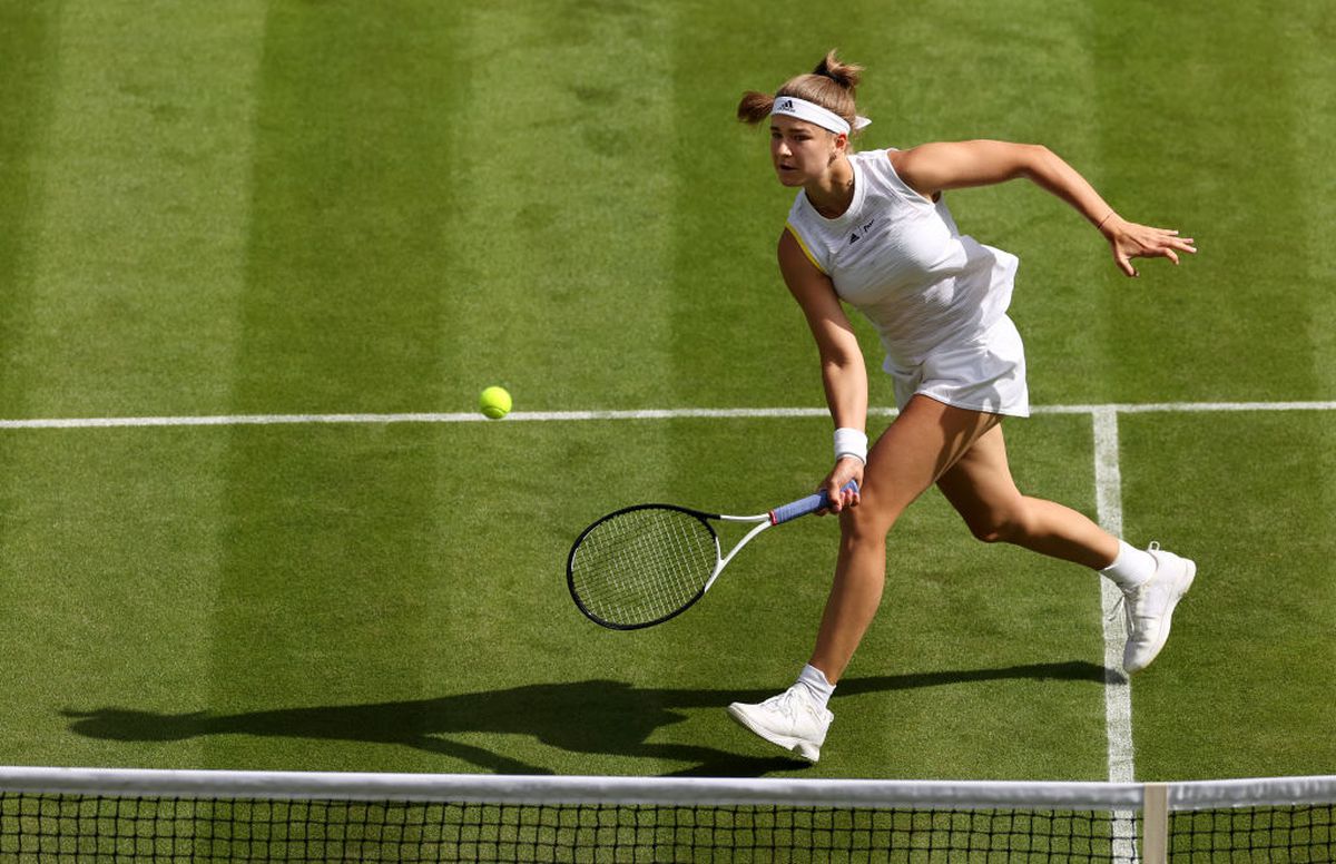 Simona Halep, sperietură în meciul cu Muchova » Întreaga audiență a amuțit pentru câteva clipe