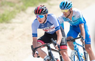 Turul Franței 2022: cine îl mai poate opri pe Tadej Pogacar?