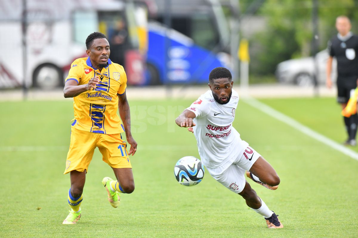 Curaj în fața lui Adrian Mutu » Cum s-a mișcat Cătălin Cîrjan la debutul în tricoul Rapidului