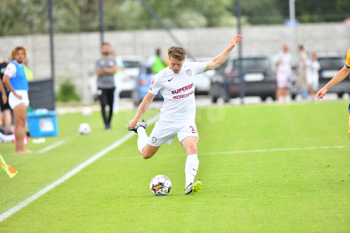 5 concluzii după primul test al Rapidului în această vară: „Nu mai plânge, joacă fotbal!” + Ce inovații propune Adrian Mutu