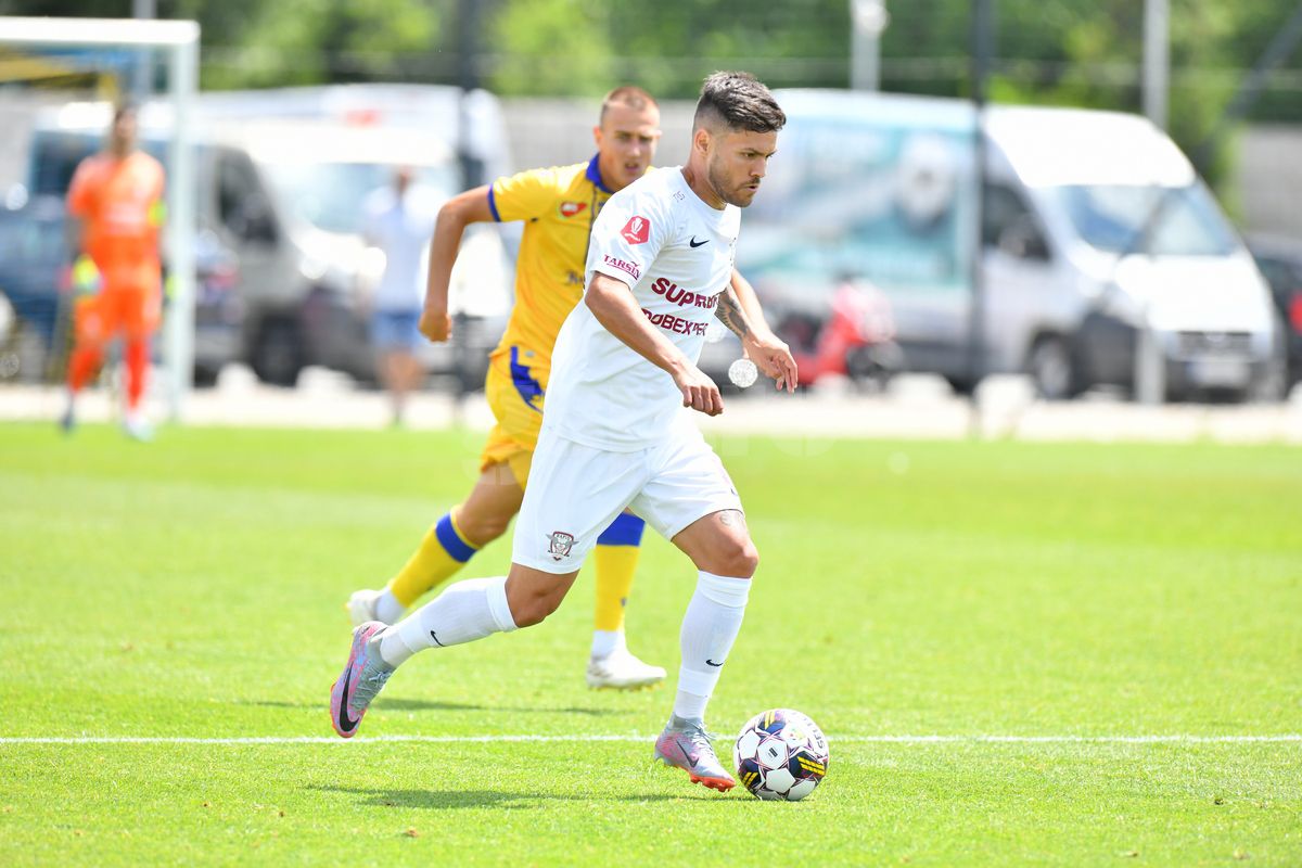 5 concluzii după primul test al Rapidului în această vară: „Nu mai plânge, joacă fotbal!” + Ce inovații propune Adrian Mutu