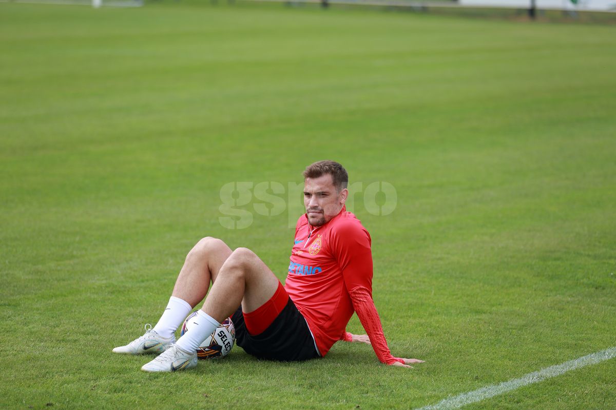 FCSB are un nou număr 9