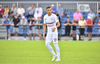 Curaj în fața lui Adrian Mutu » Cum s-a mișcat Cătălin Cîrjan la debutul în tricoul Rapidului