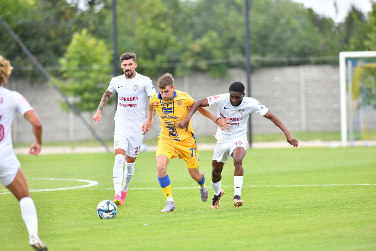 Amical Rapid - Dunajska Streda în Slovacia