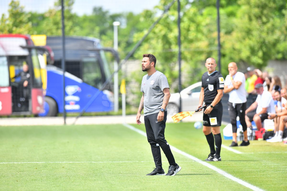 Jayson Papeau l-a pus la punct pe Gigi Becali: „Să ne lase în pace, să mai vadă o dată Rapid - FCSB 5-1. Îi mai batem de 10 ori!”