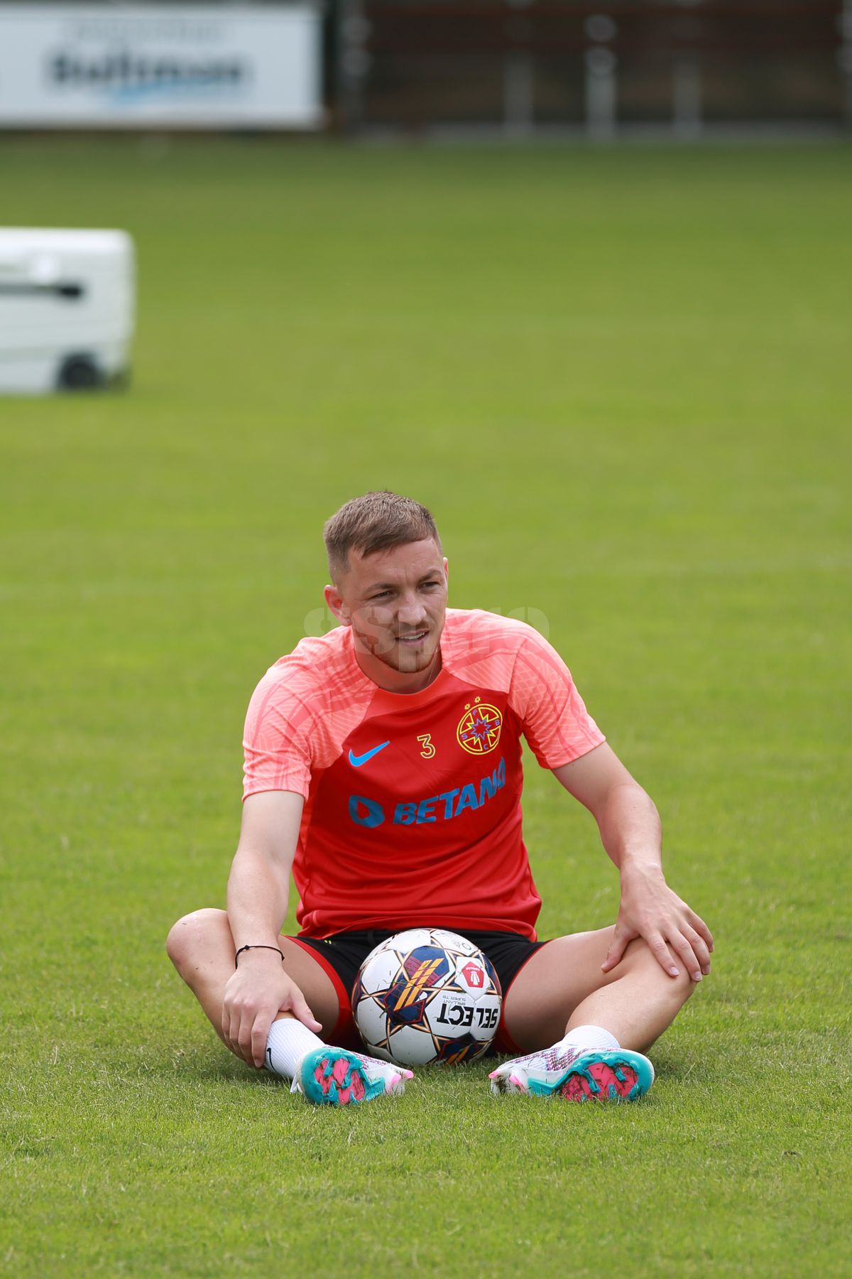 Ionuț Panțîru în cantonamentul FCSB din Olanda