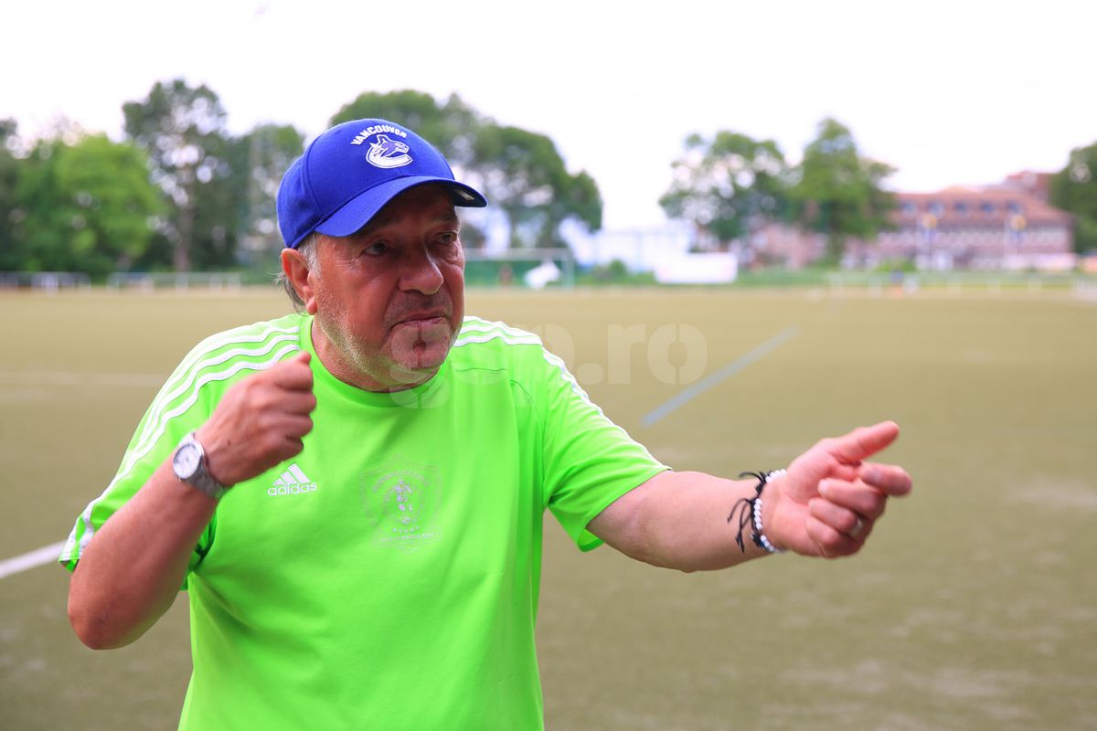 „Generația actuală e terminată, luați-vă gândul de la ea!” » În interviul pentru GSP, Marcel Răducanu cere o revoluție în fotbalul românesc: „Toți dați afară!”