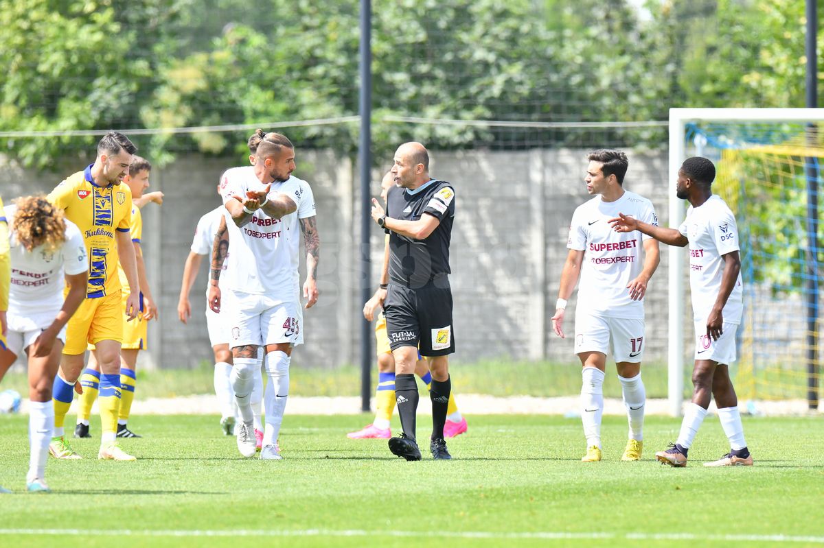 5 concluzii după primul test al Rapidului în această vară: „Nu mai plânge, joacă fotbal!” + Ce inovații propune Adrian Mutu