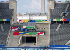 Probleme de securitate la Berlin. Ce au putut să facă polițiștii pe stadion!